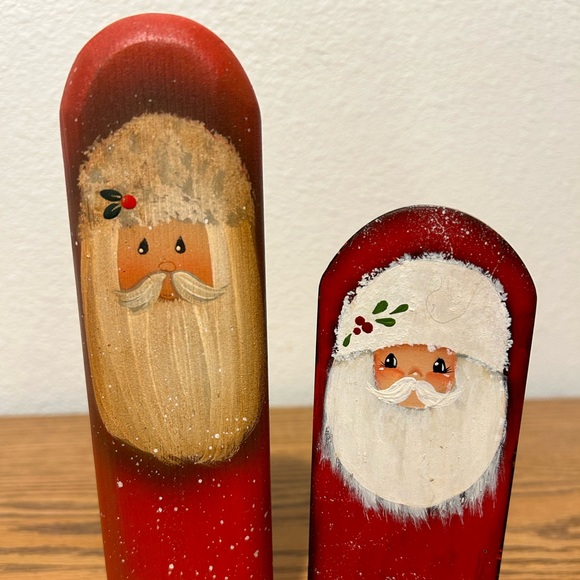 Handpainted Wooden Santa’s - Picture 6 of 13